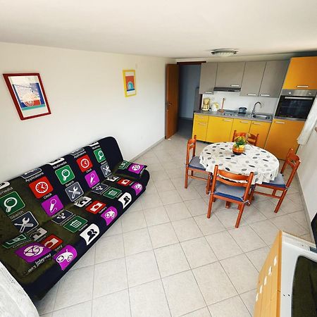 Apartments Kordic Vis Exterior foto